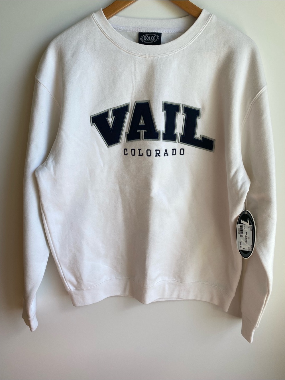 Vail Colorado Medium Weight Crewneck Sweatshirt L New Soft Spell Out